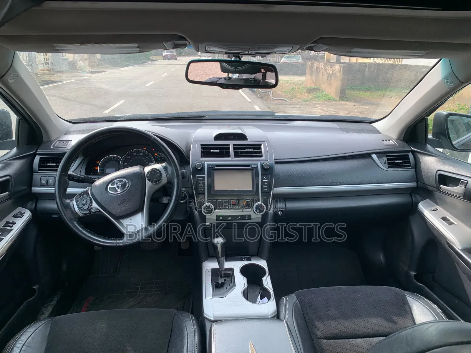 Toyota Camry SE 4dr Sedan (3.5L 6cyl 6A) 2014 Black