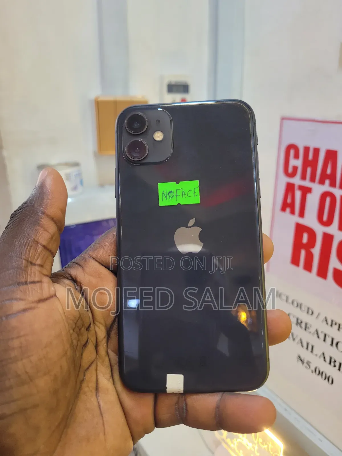 Apple iPhone 11 64 GB Black