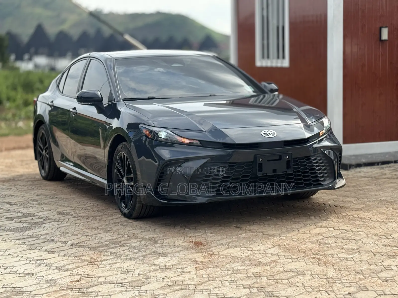 Toyota Camry Hybrid SE 2024 Matt Black