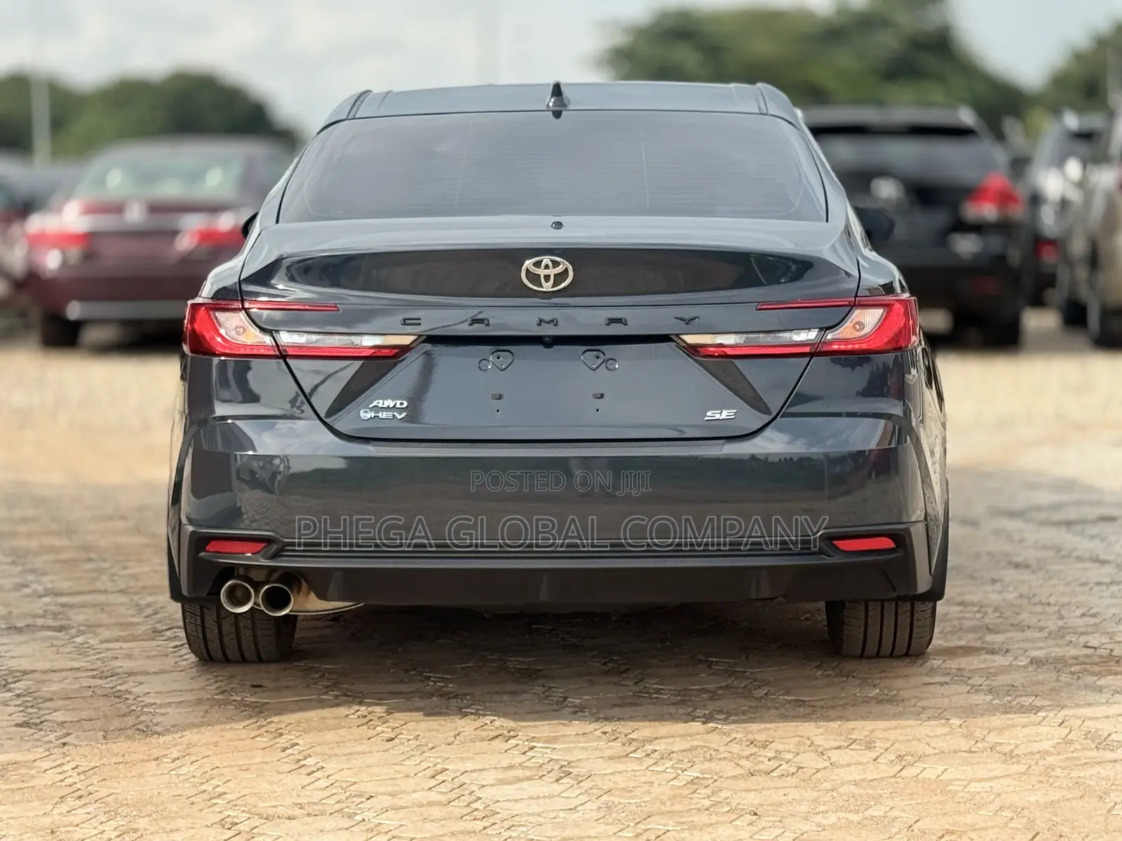 Toyota Camry Hybrid SE 2024 Matt Black
