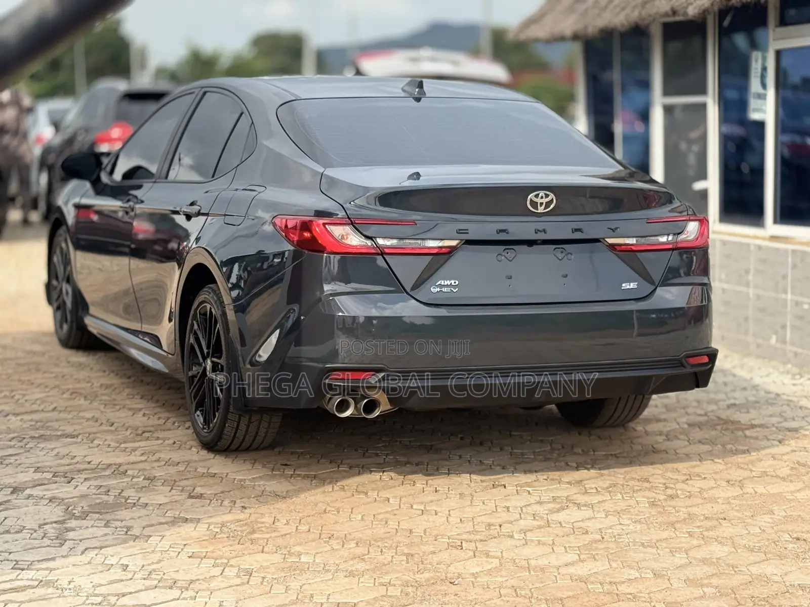 Toyota Camry Hybrid SE 2024 Matt Black