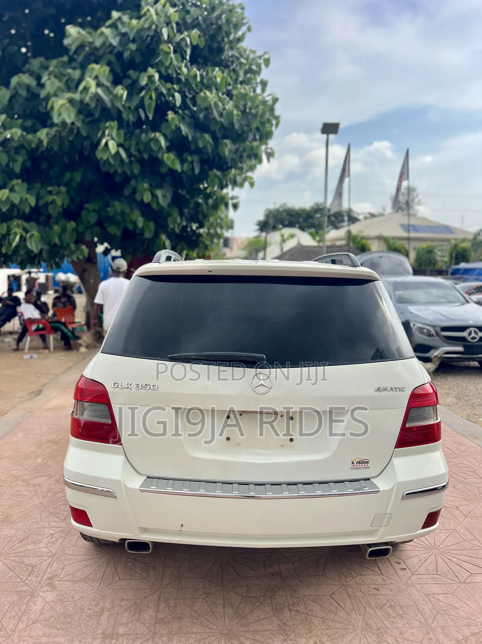 Mercedes-Benz GLK-Class 2011 White