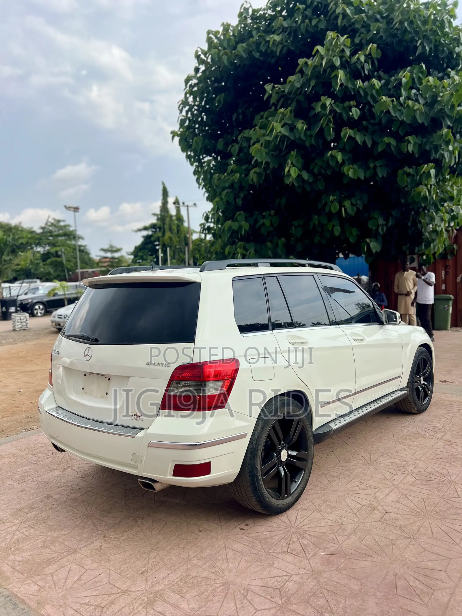 Mercedes-Benz GLK-Class 2011 White