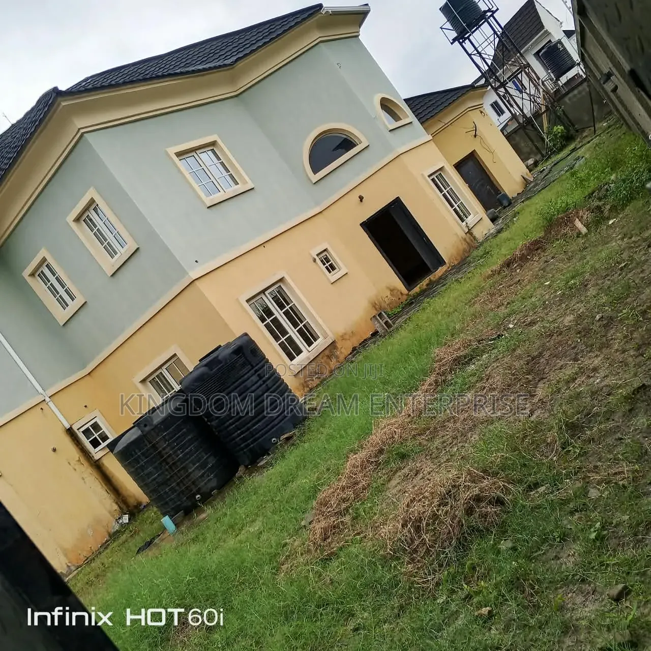4bdrm Duplex in Silverland Estate for sale