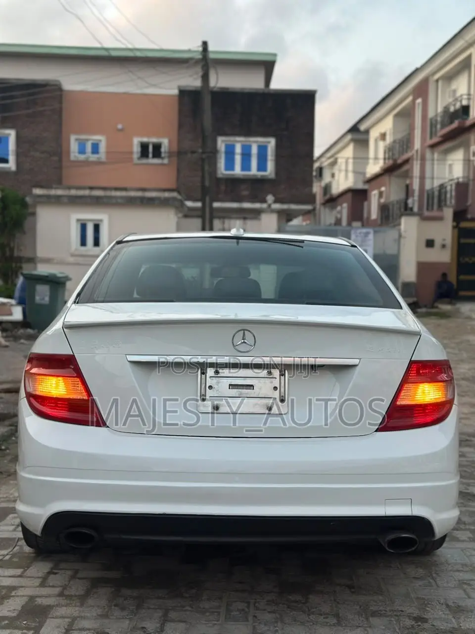 Mercedes-Benz C300 2009 White