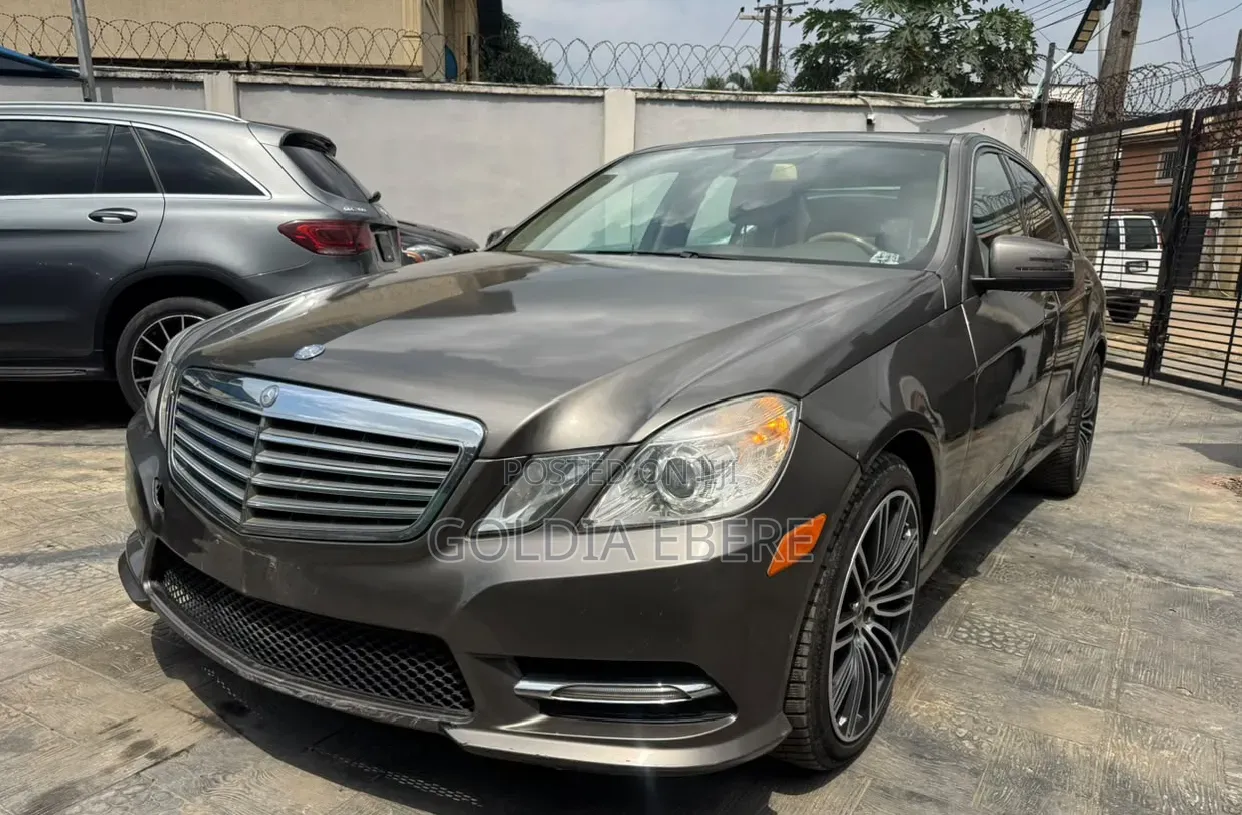 Mercedes-Benz E350 2011 Gray