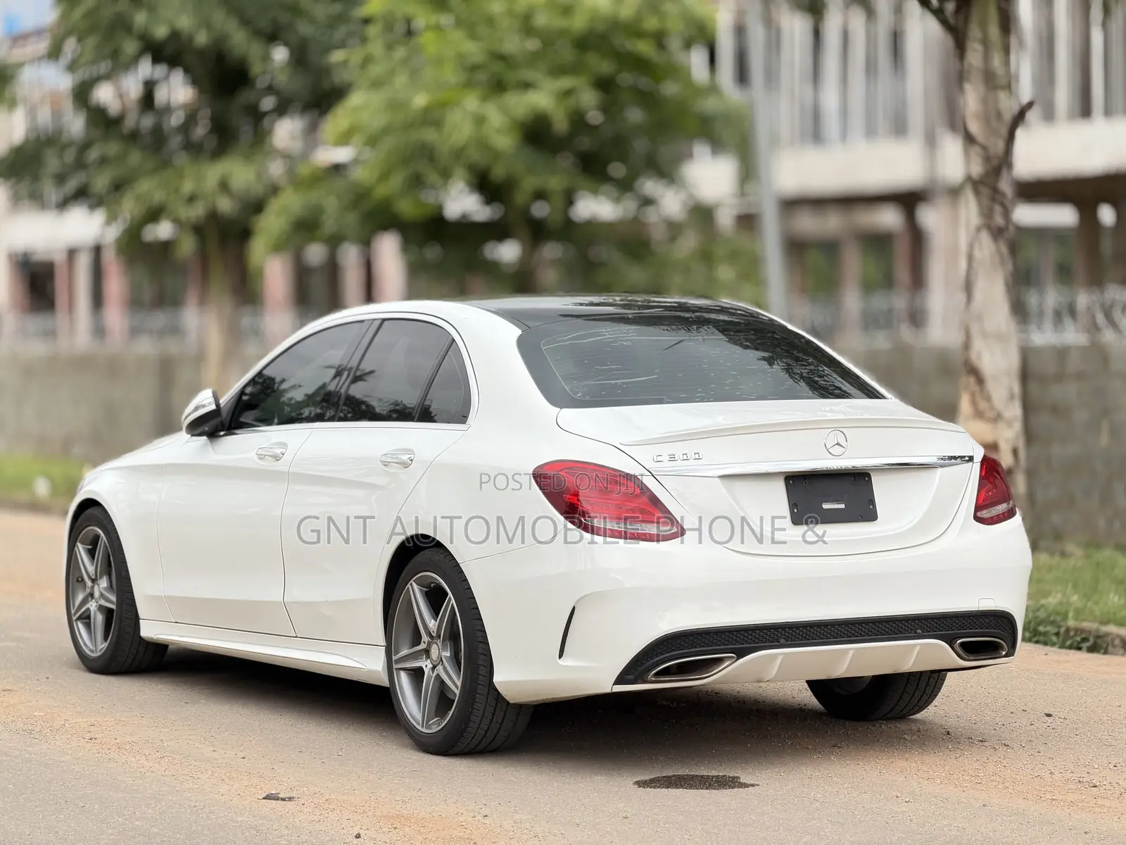Mercedes-Benz C300 2015 White