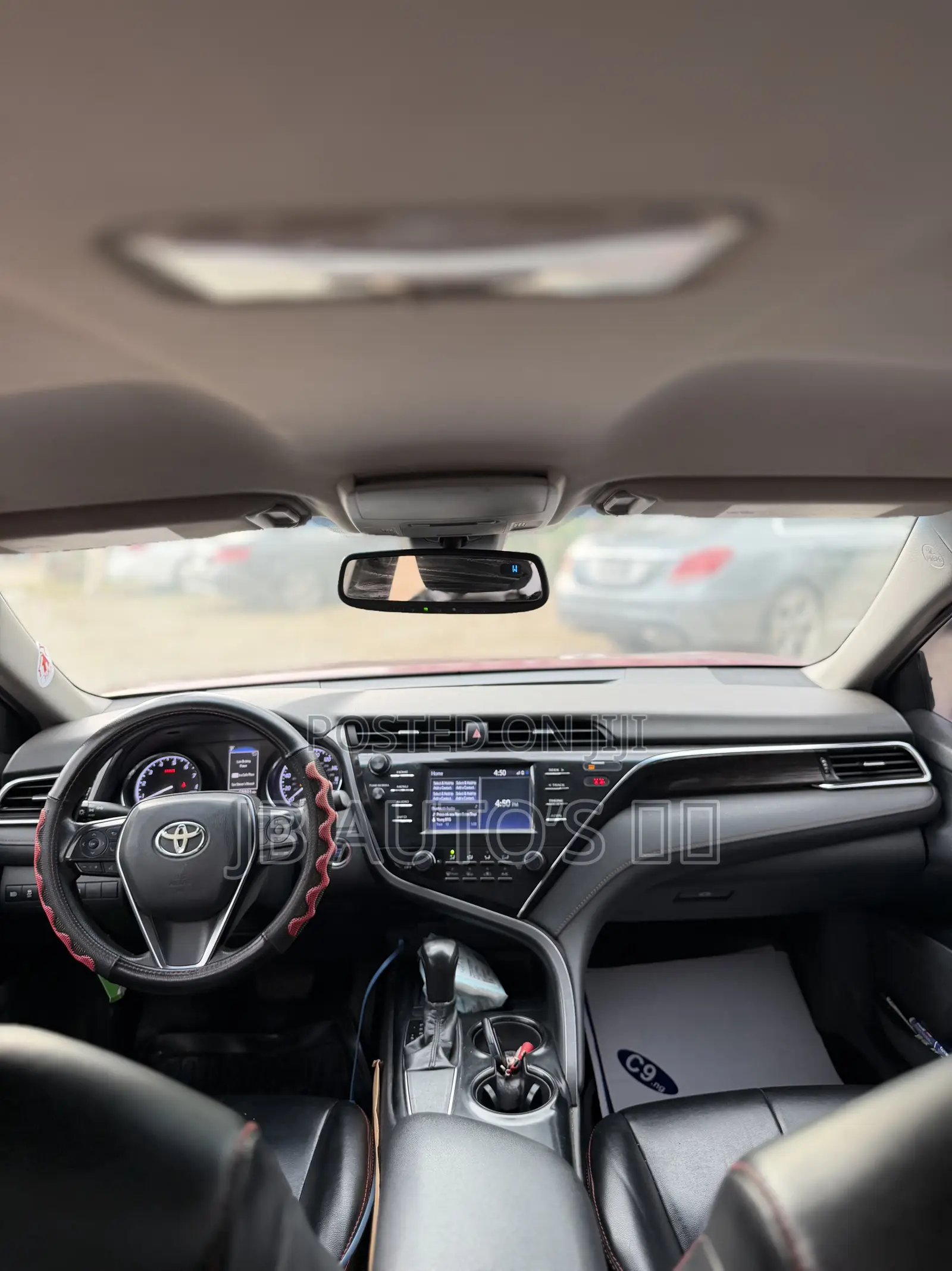 Toyota Camry LE (2.5L 4cyl 8A) 2019 Red