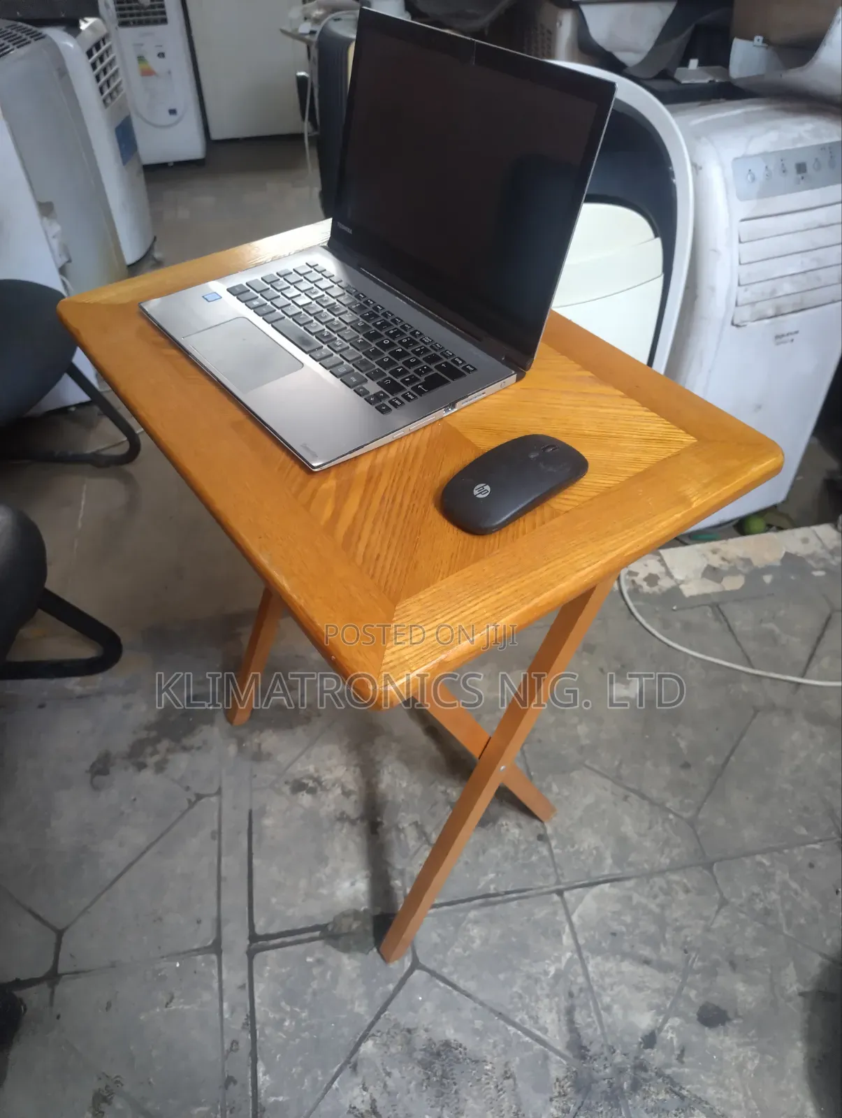 High Quality - Foldable Mini Work Table