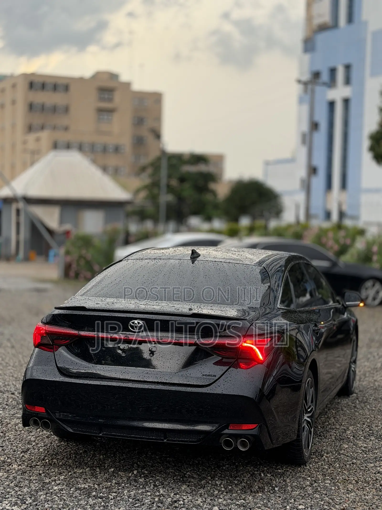 Toyota Avalon Touring (3.5L 6cyl 6A) 2018 Black
