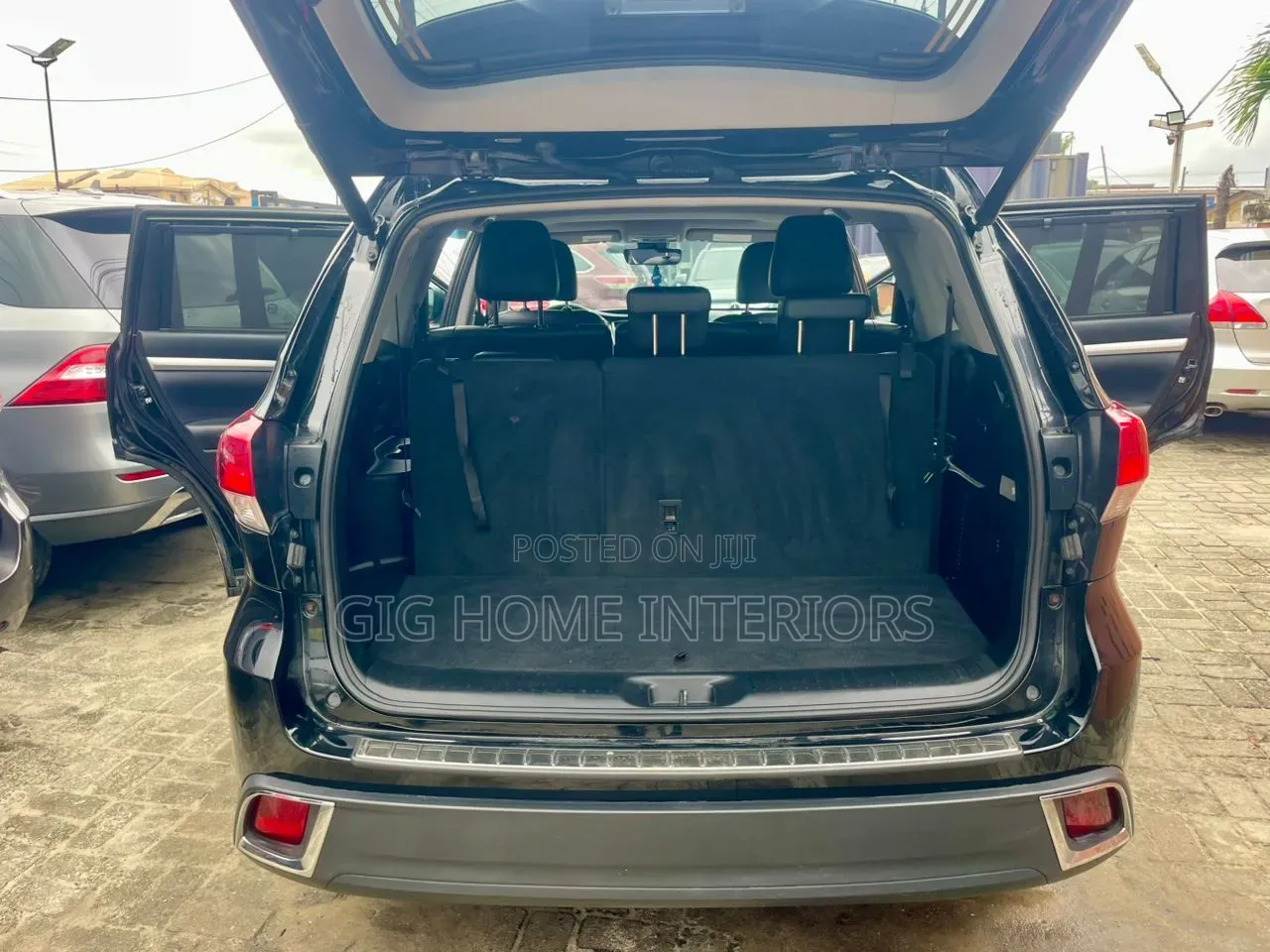 Toyota Highlander XLE 2019 Black