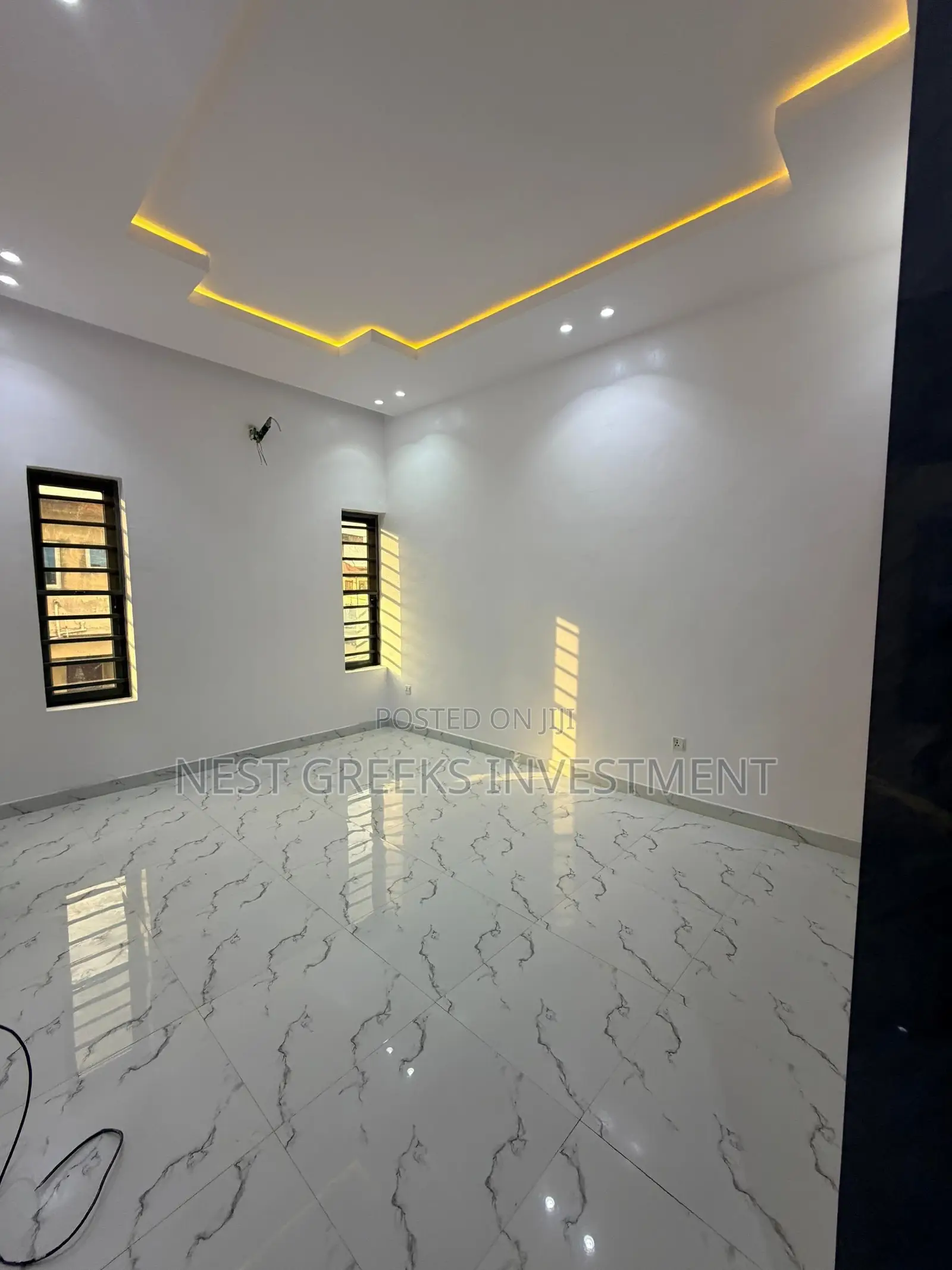 4bdrm Duplex in Ogba for sale