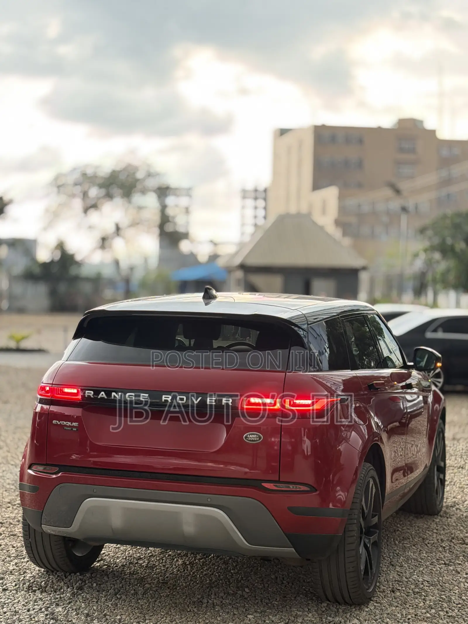 Land Rover Range Rover Evoque SE AWD 2020 Red