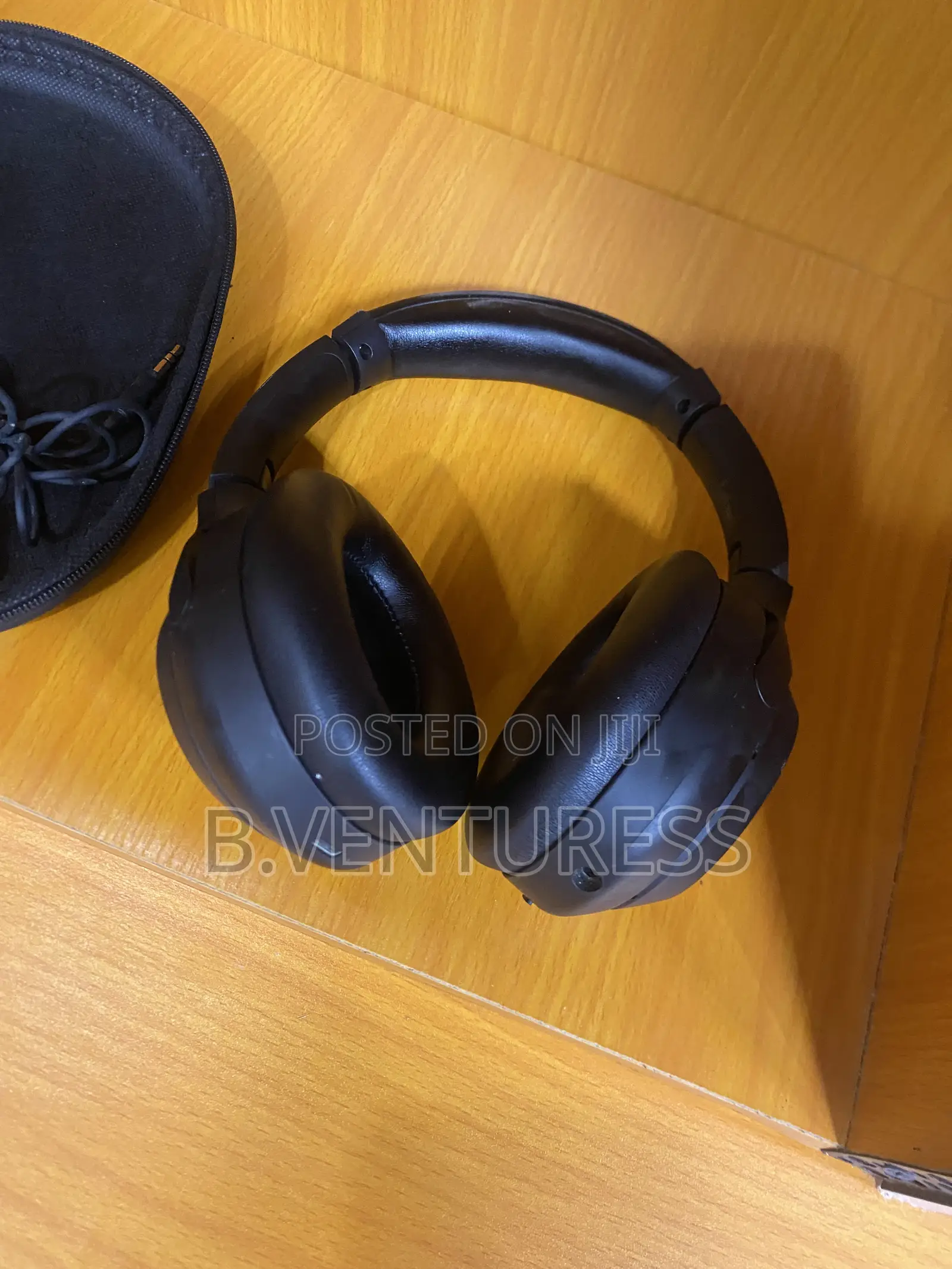 Sony WH-1000XM4 Wireless Noise-Canceling Headphones