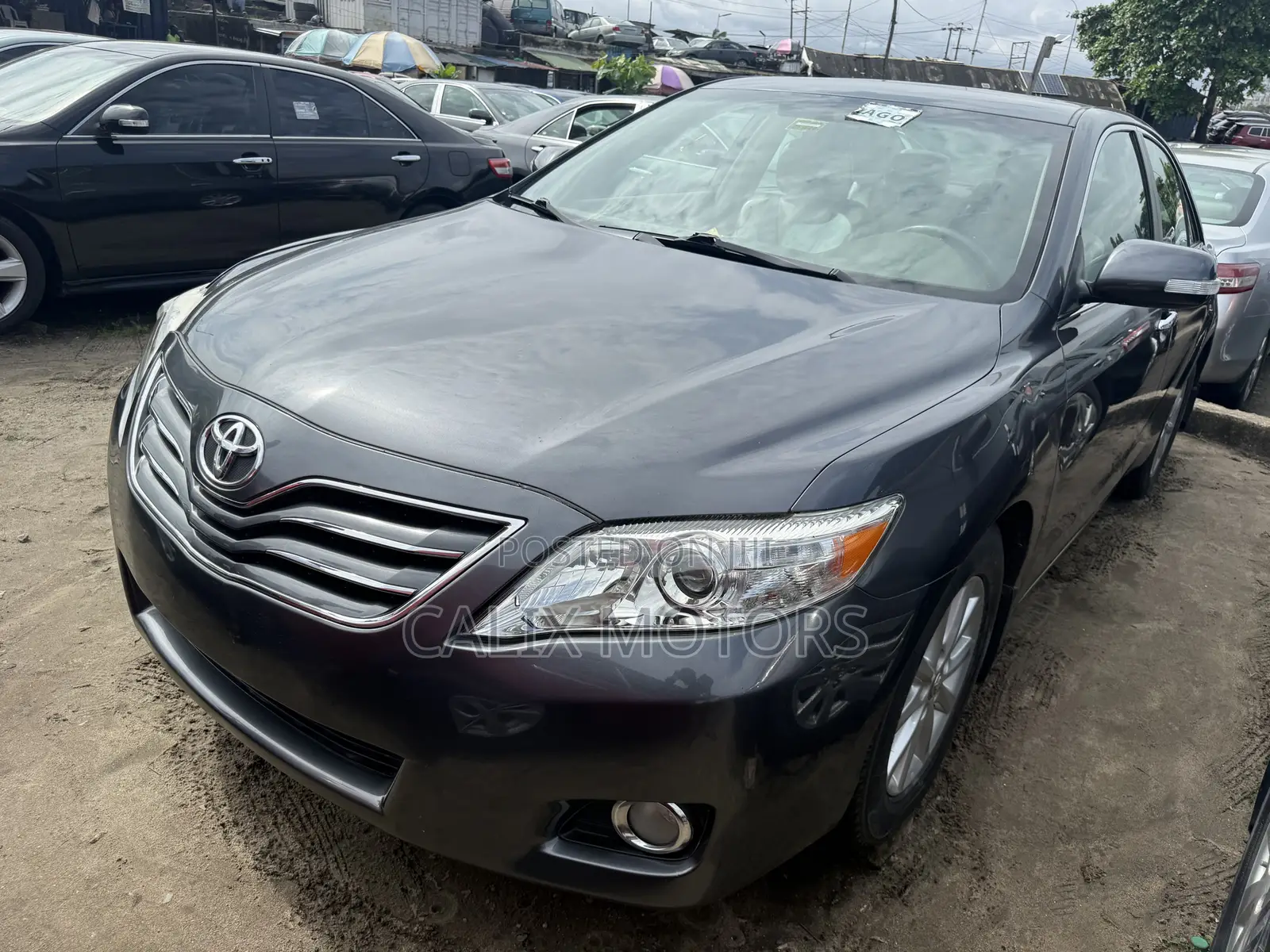 Toyota Camry 2011 Gray