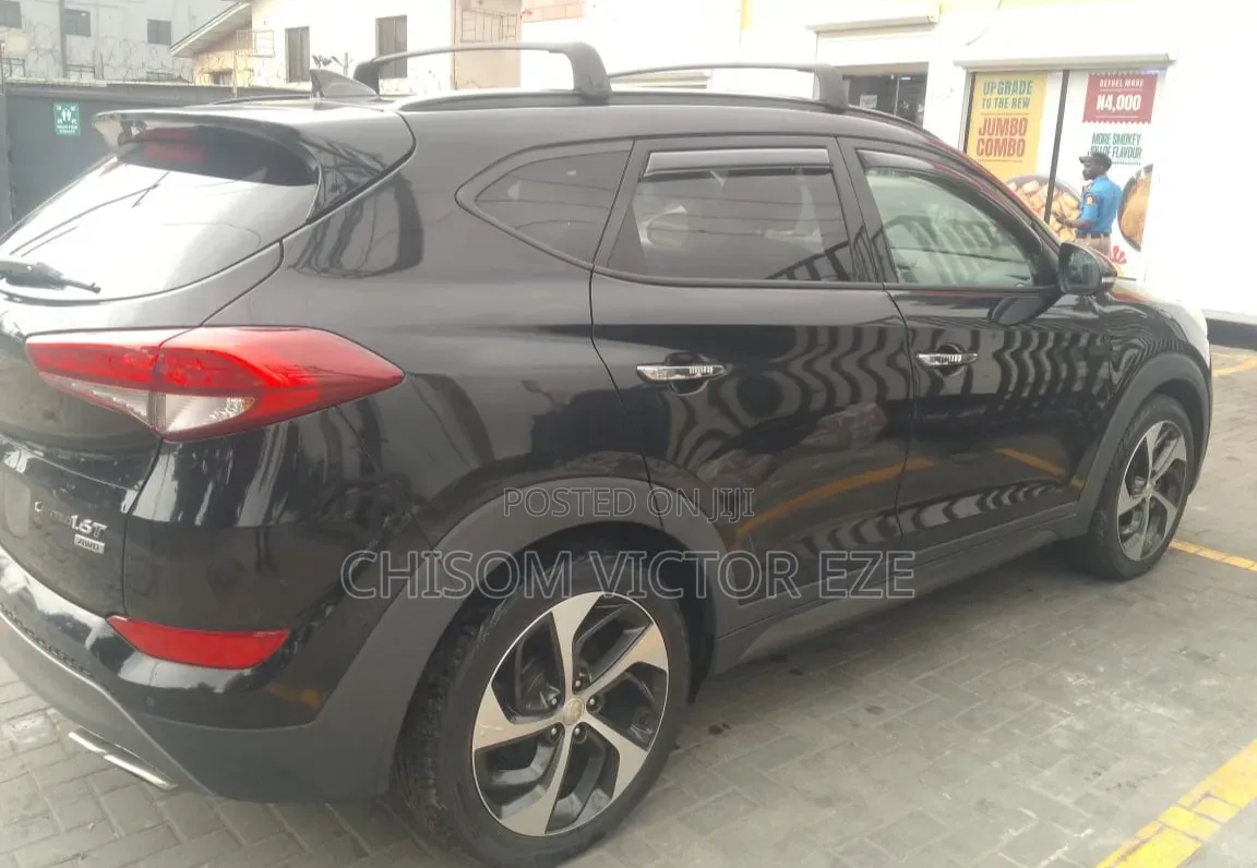 Hyundai Tucson Limited AWD 2017 Black