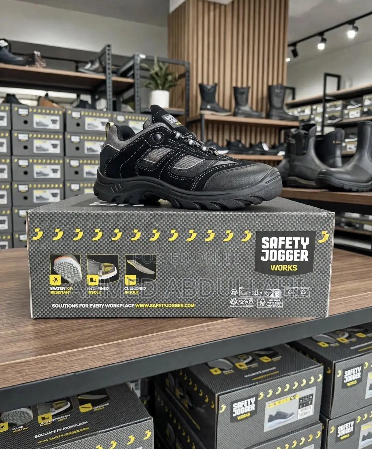 JUMPER S3S Safety Jogger Safety Boot