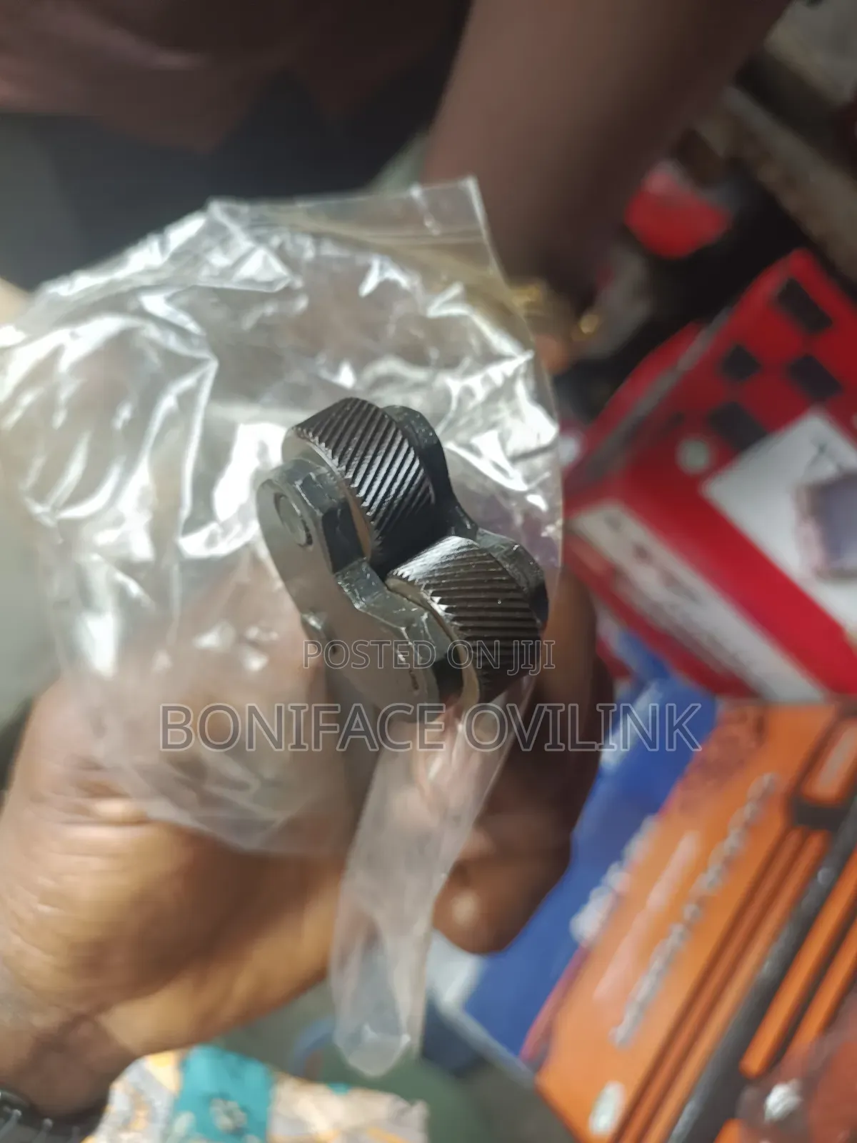 Pivot Head Toolholder 3/4" Knurls Tool Holder