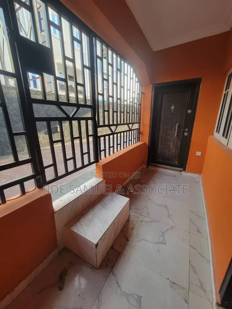 Furnished 3bdrm Block of Flats in Ayobo for rent