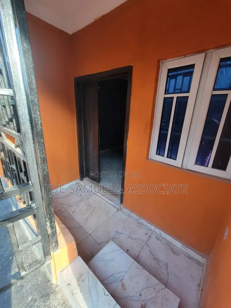 Furnished 3bdrm Block of Flats in Ayobo for rent
