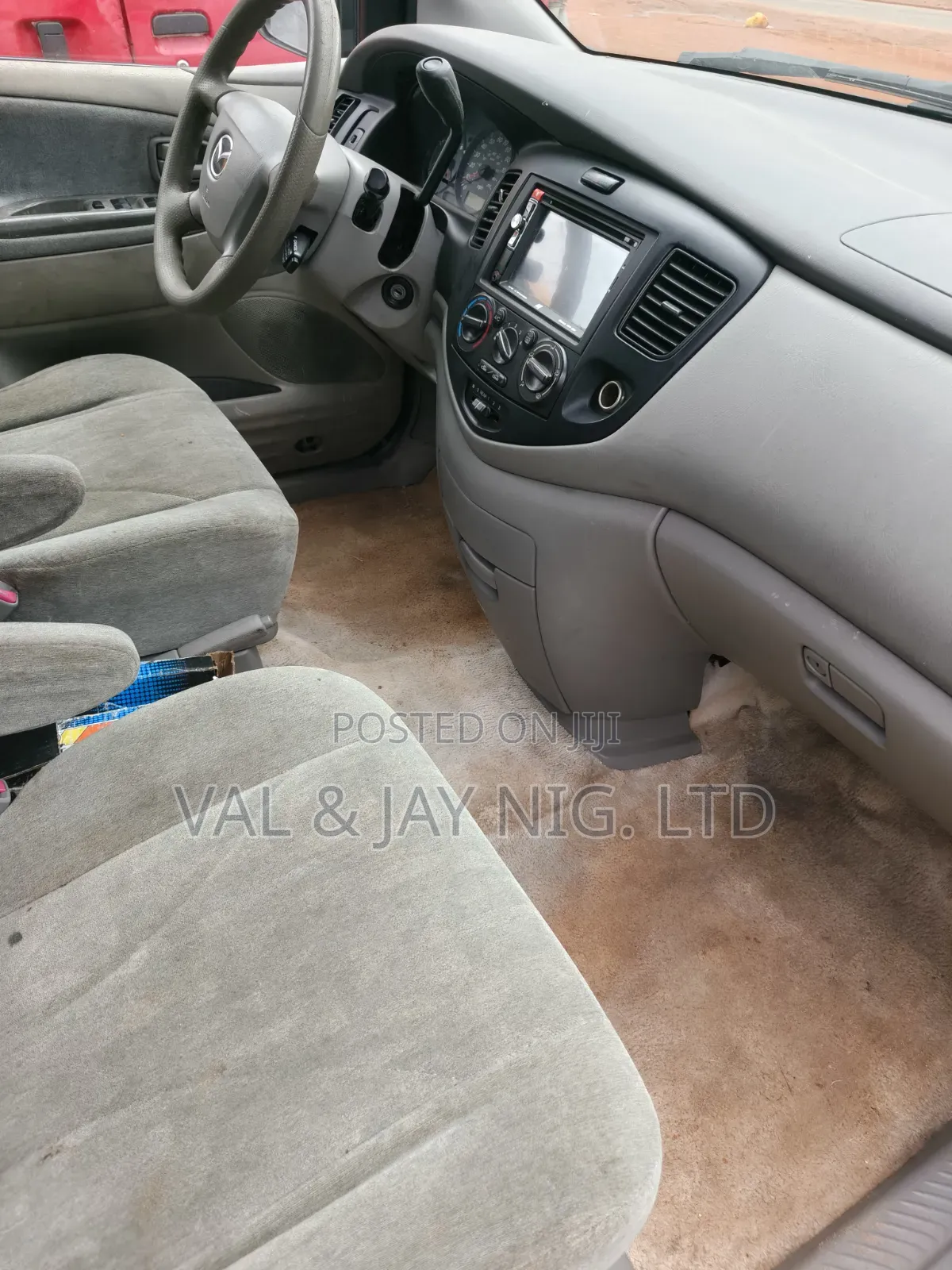 Mazda MPV DX FWD 2000 Gray
