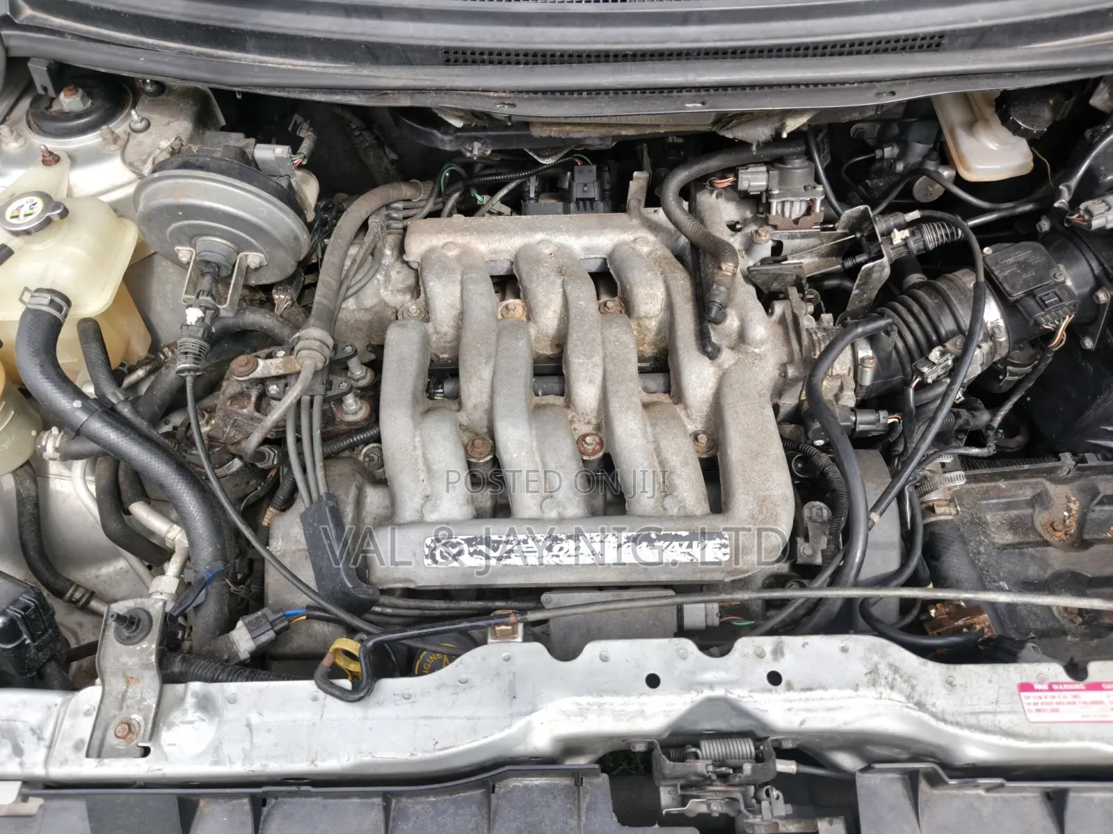 Mazda MPV DX FWD 2000 Gray