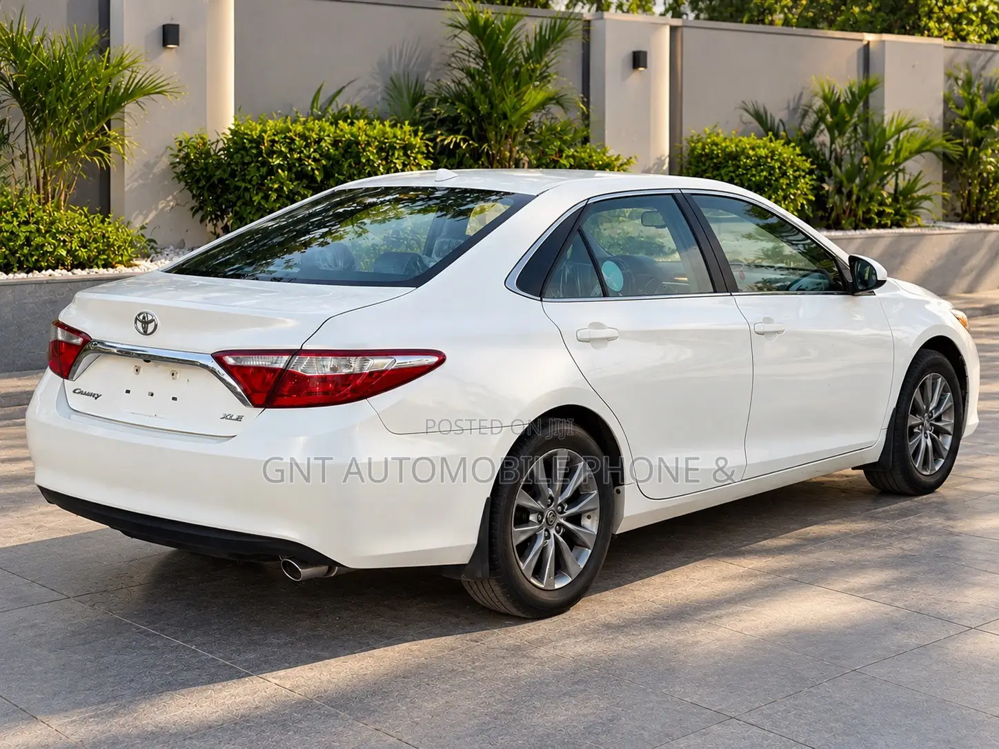 Toyota Camry 2016 White