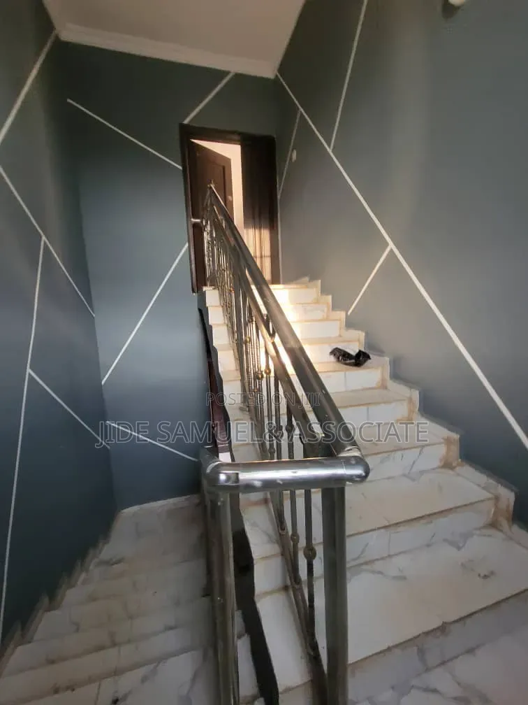 Furnished 4bdrm Block of Flats in Ayobo for rent