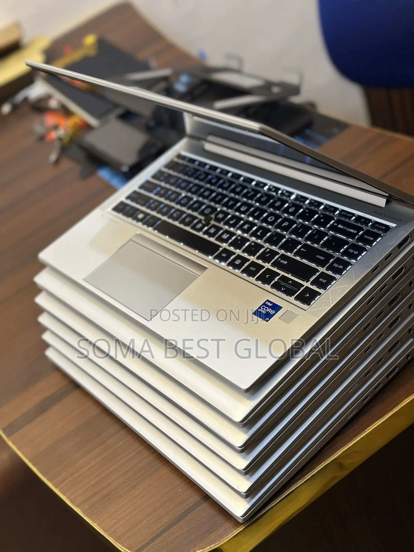 Laptop HP EliteBook 840 G8 8GB Intel Core i7 SSD 256GB
