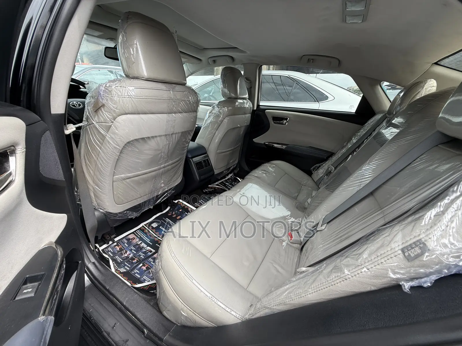 Toyota Avalon 2014 Black