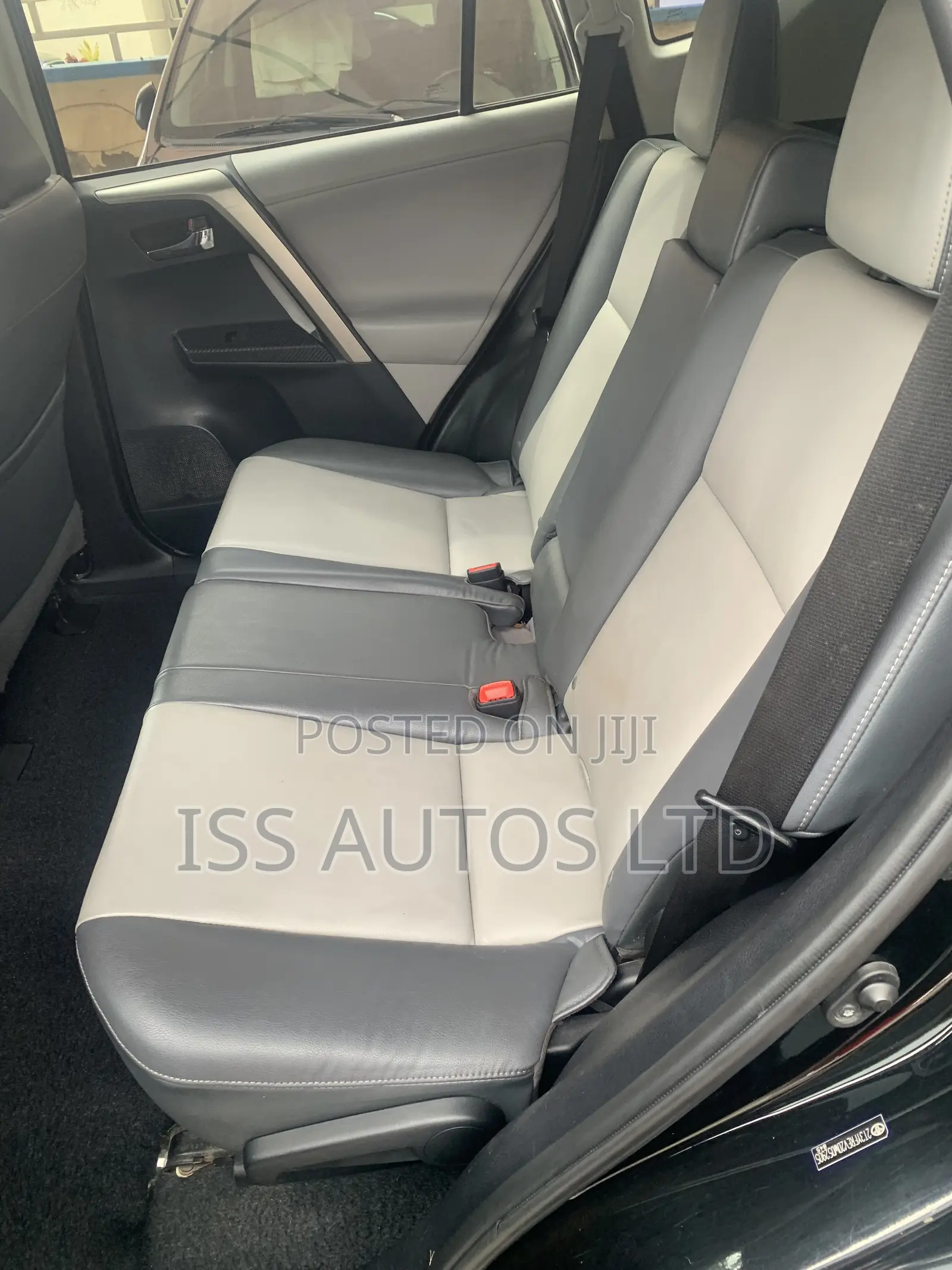 Toyota RAV4 Limited 4dr SUV AWD (2.5L 4cyl 6A) 2015 Black
