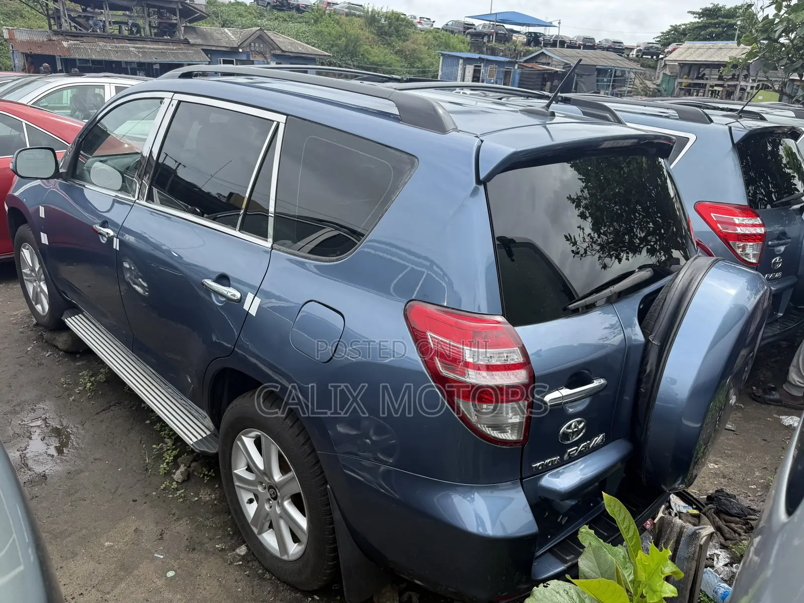 Toyota RAV4 2010 Blue