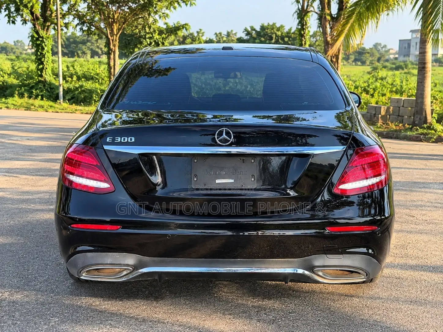 Mercedes-Benz E300 2019 Black