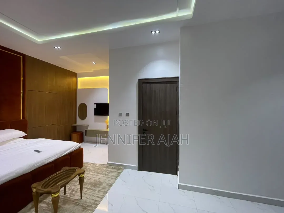 Furnished 4bdrm Townhouse/Terrace in Zoneb Apo for sale