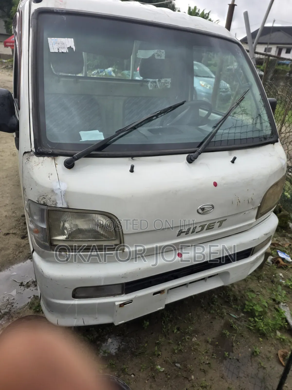Daihatsu Opti 2000 White