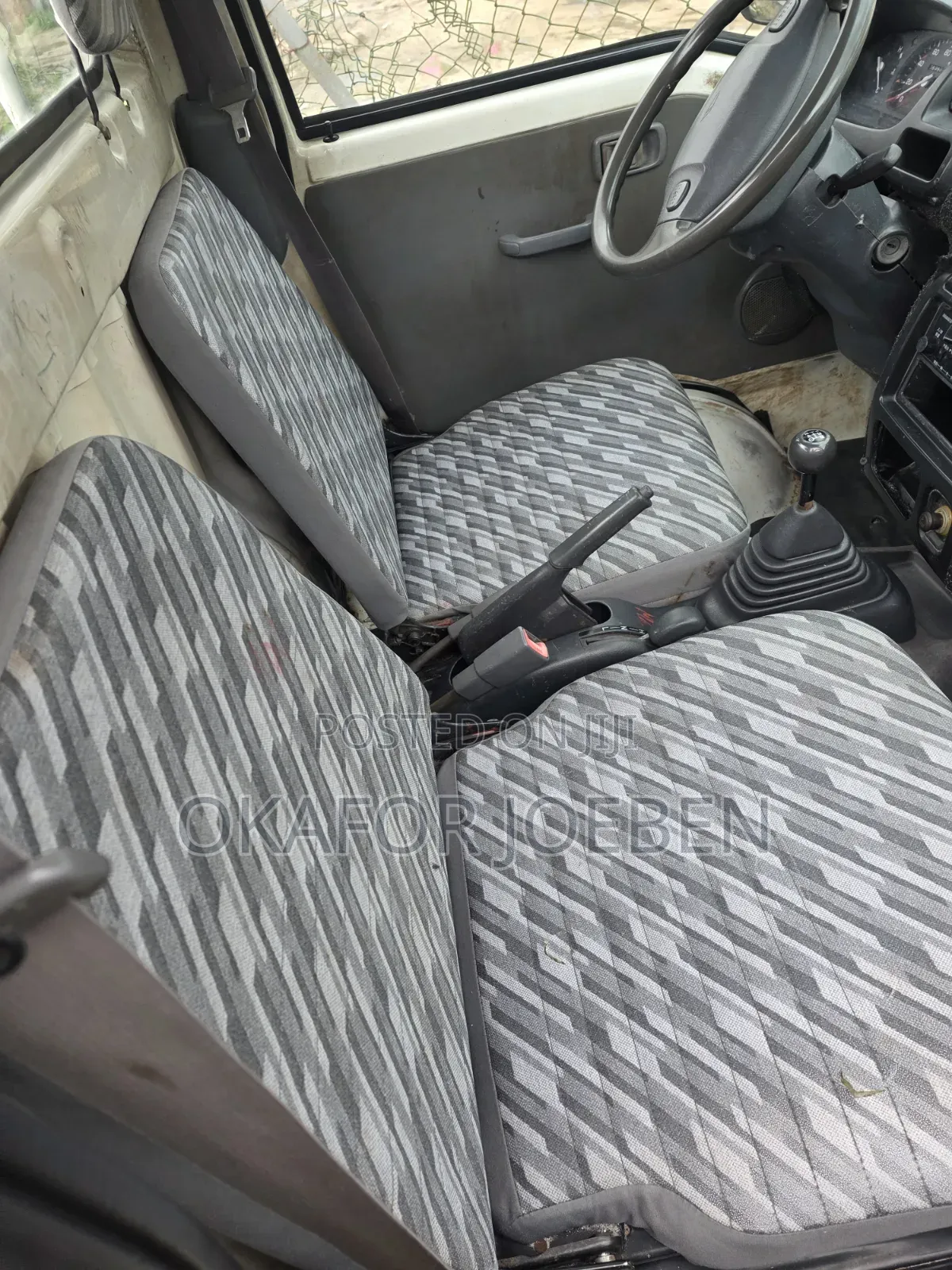Daihatsu Opti 2000 White