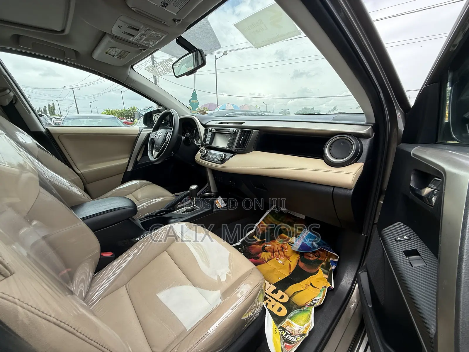 Toyota RAV4 2015