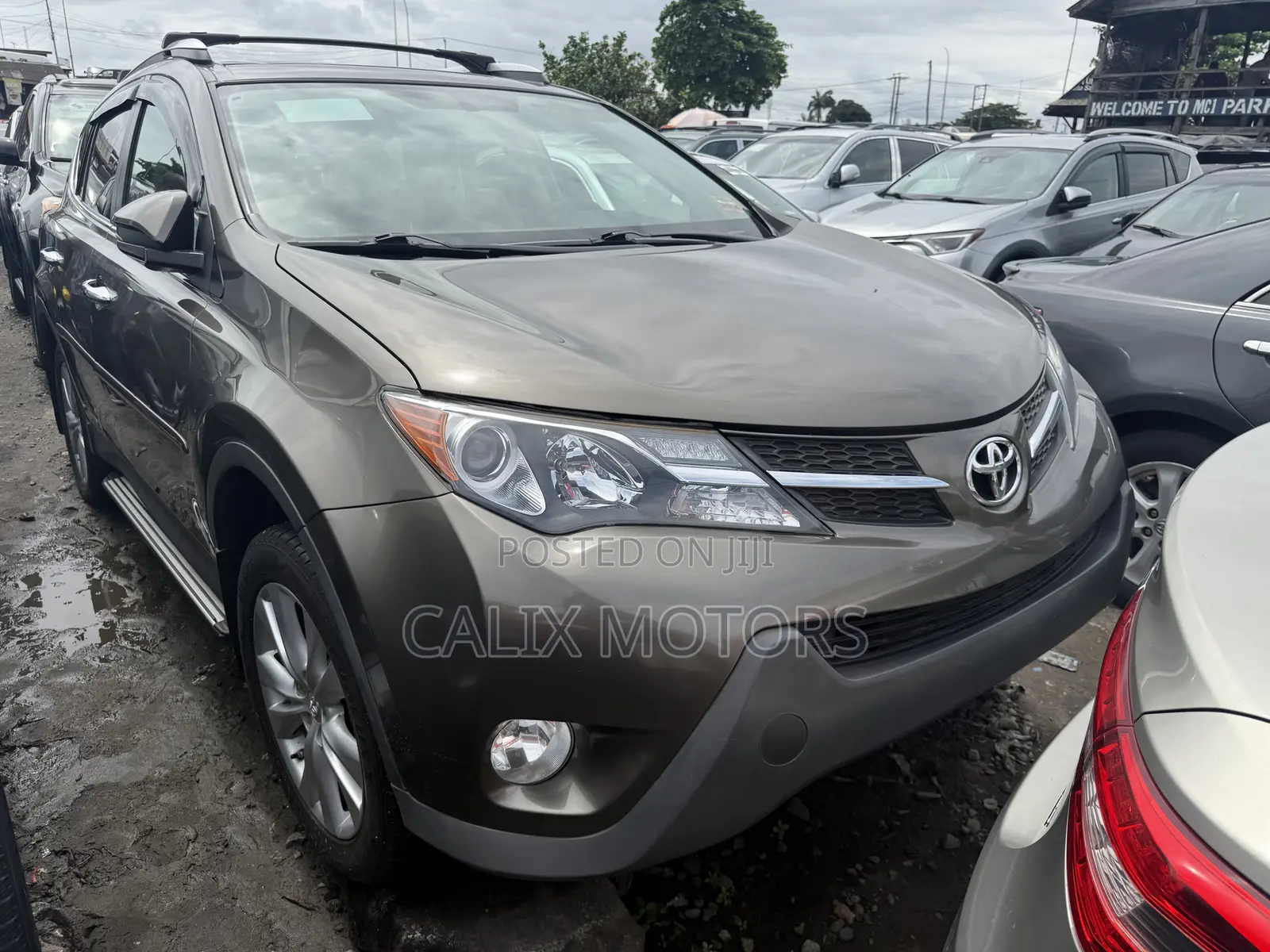 Toyota RAV4 2015