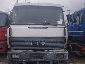 Tokunbo Iveco Manlift Truck,6 Tyre,10 Boat in Good Condition