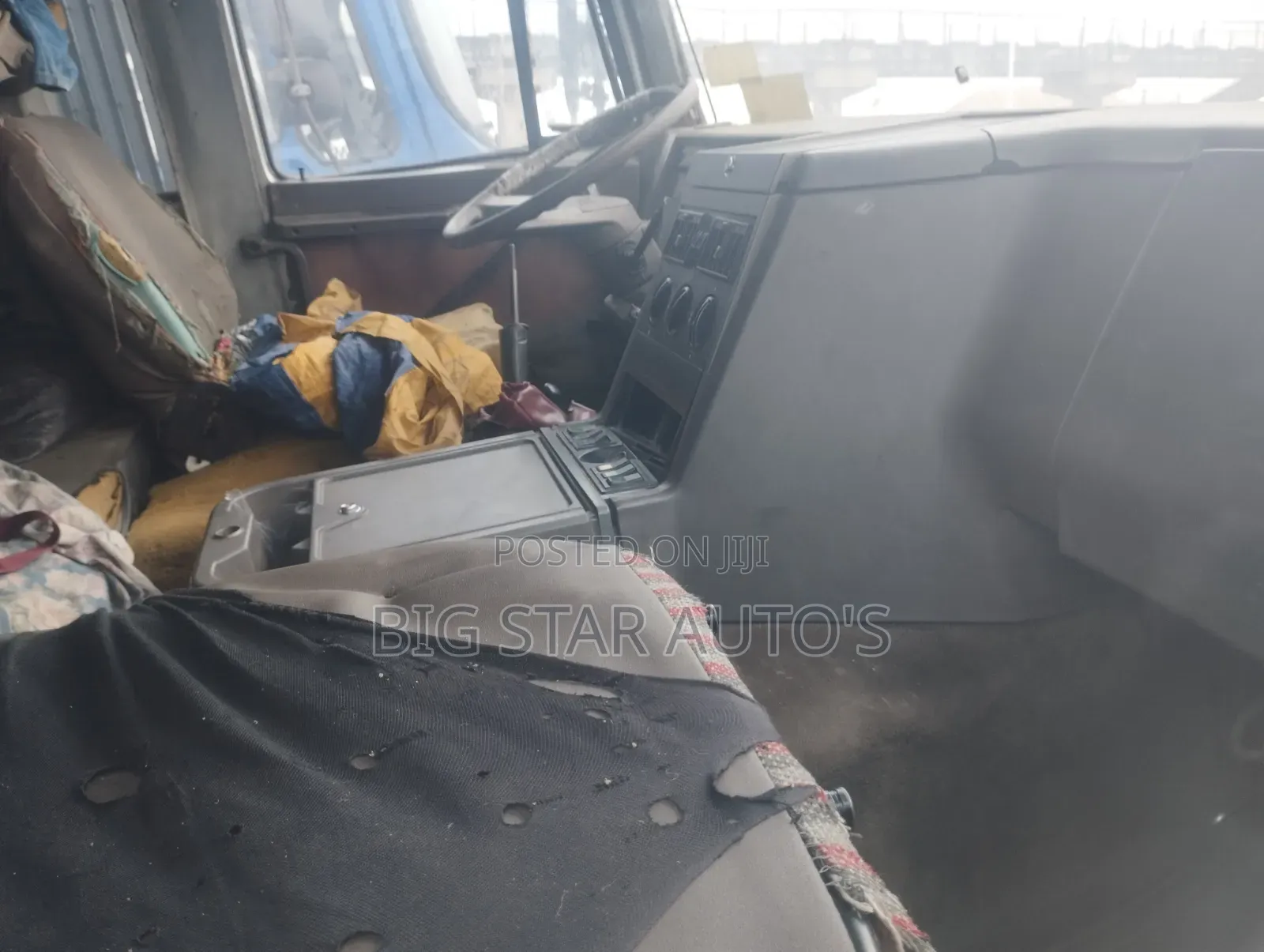 Tokunbo Iveco Manlift Truck,6 Tyre,10 Boat in Good Condition