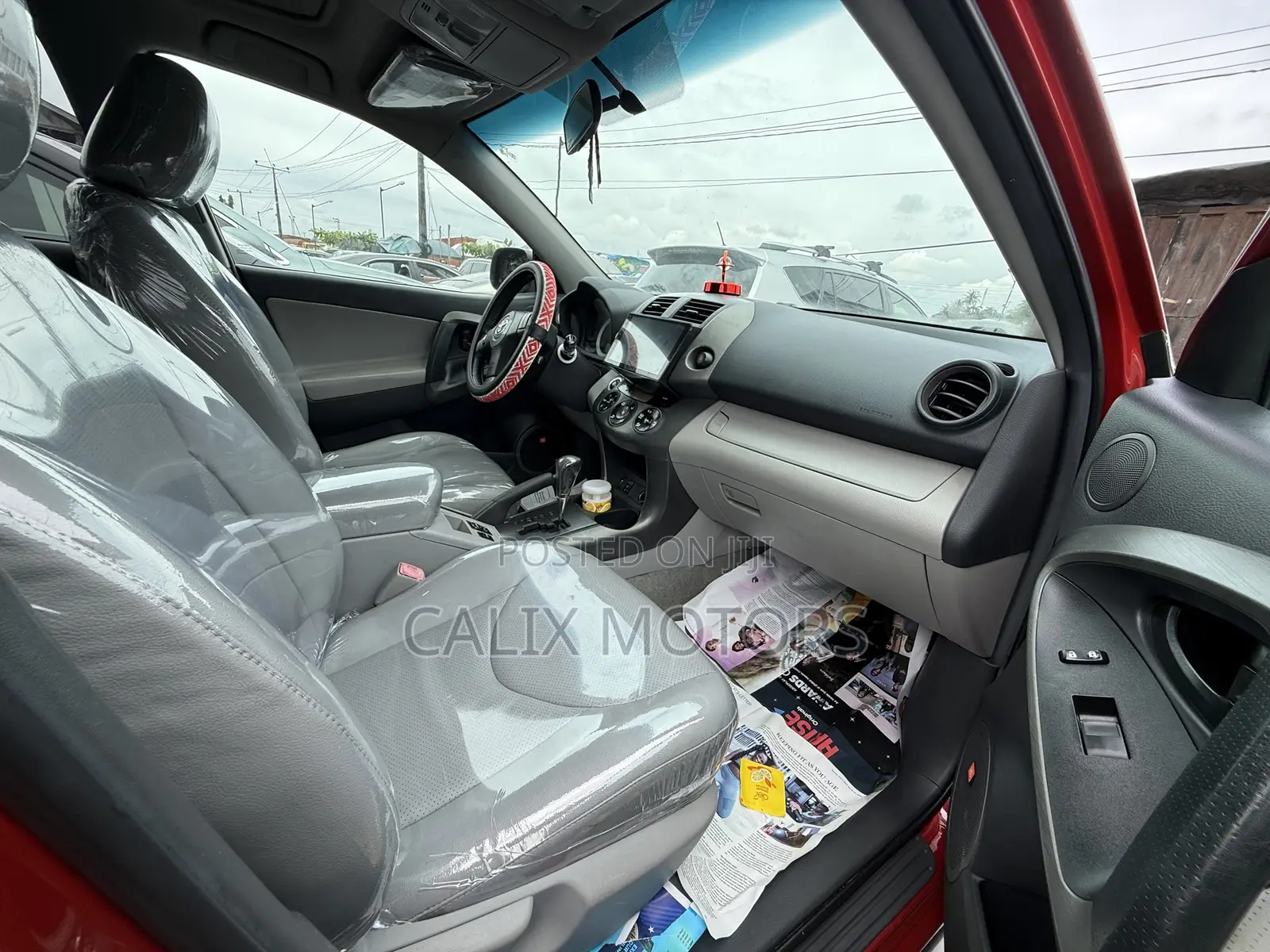 Toyota RAV4 2011 Red