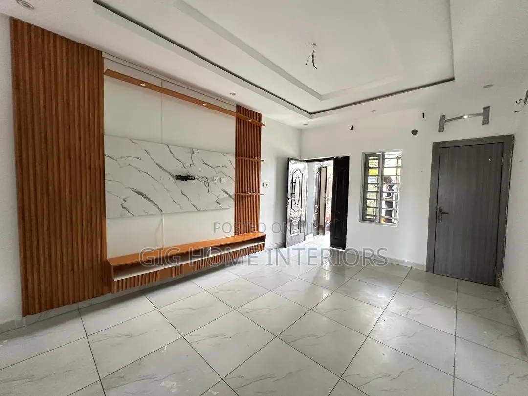 2bdrm Apartment in Green Land Estate, Ogombo for rent