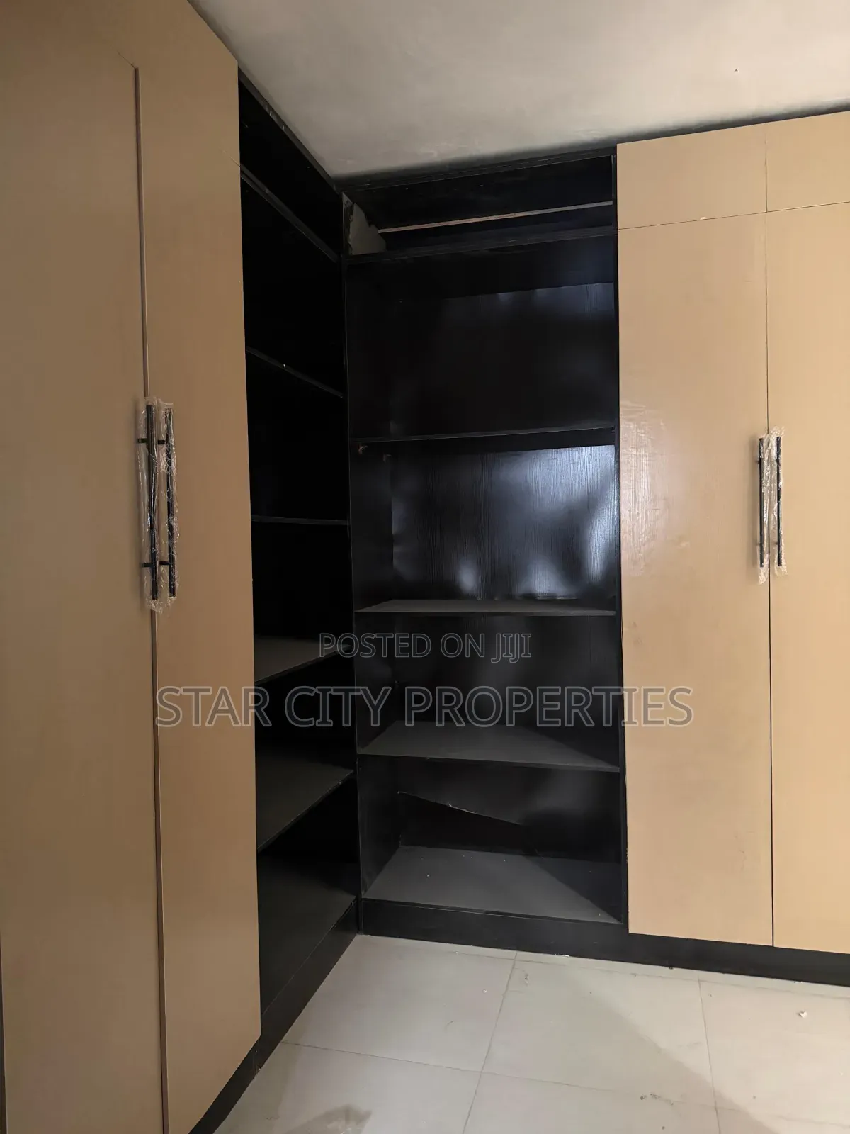 4bdrm Townhouse / Terrace in Alausa Heights for rent