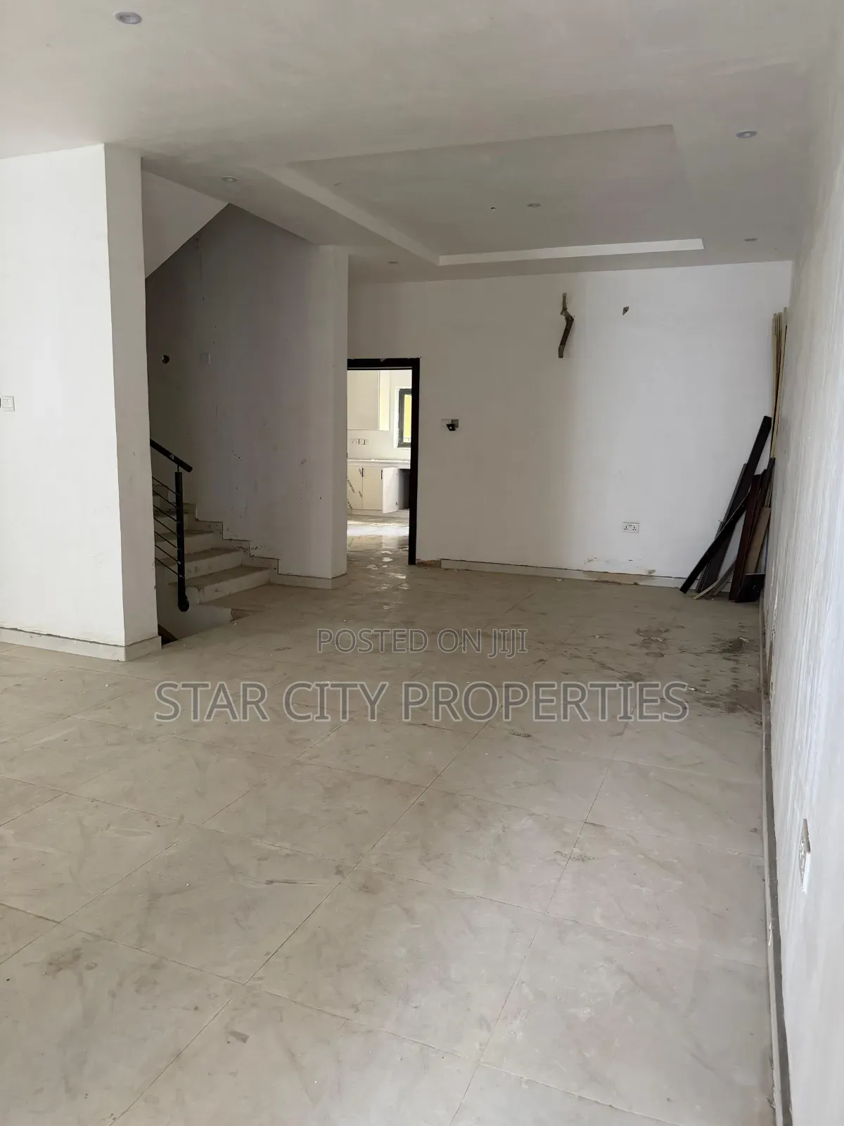 4bdrm Townhouse / Terrace in Alausa Heights for rent