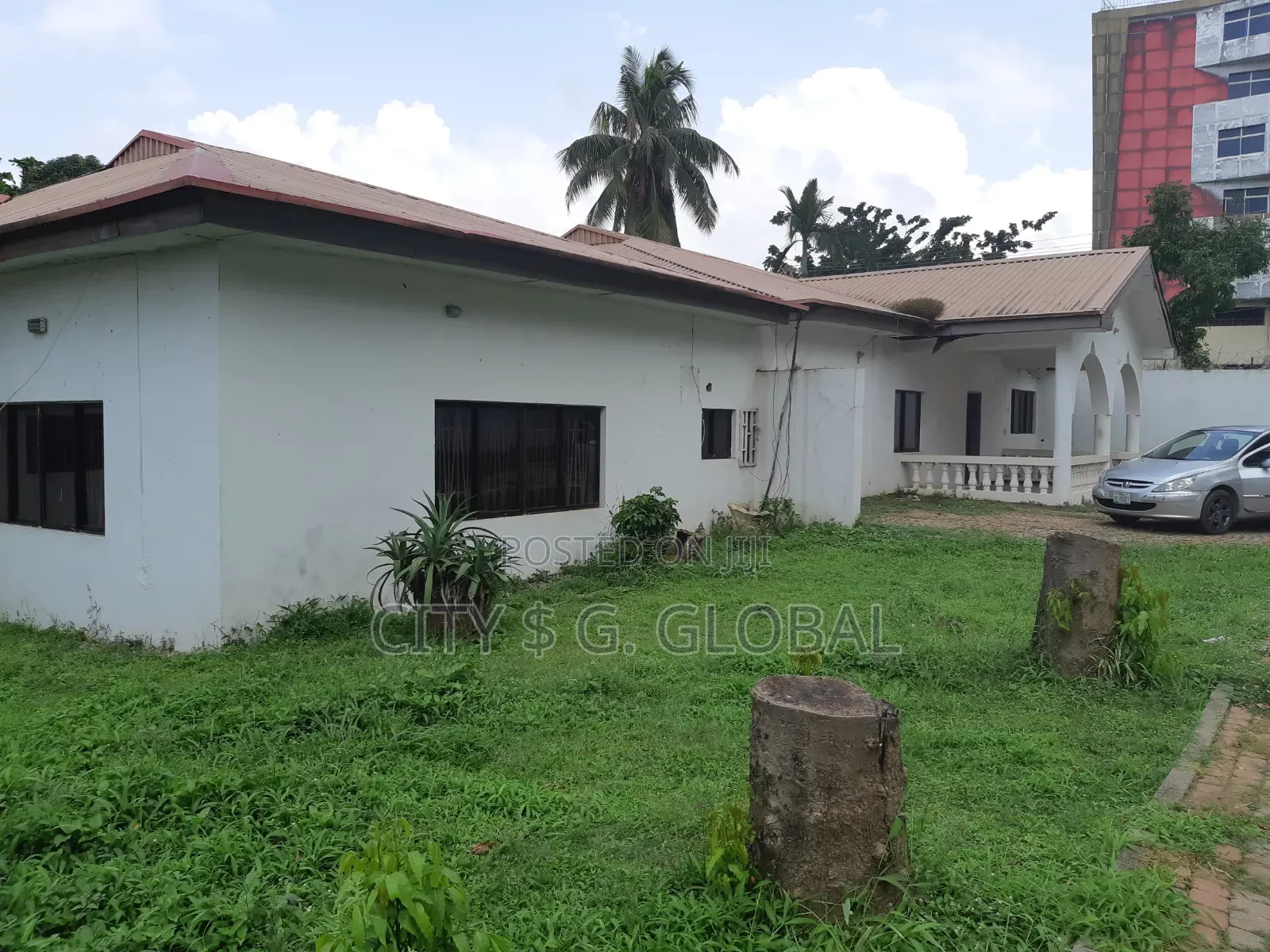 5 Bedroom Bungalow With Bq 1bedm