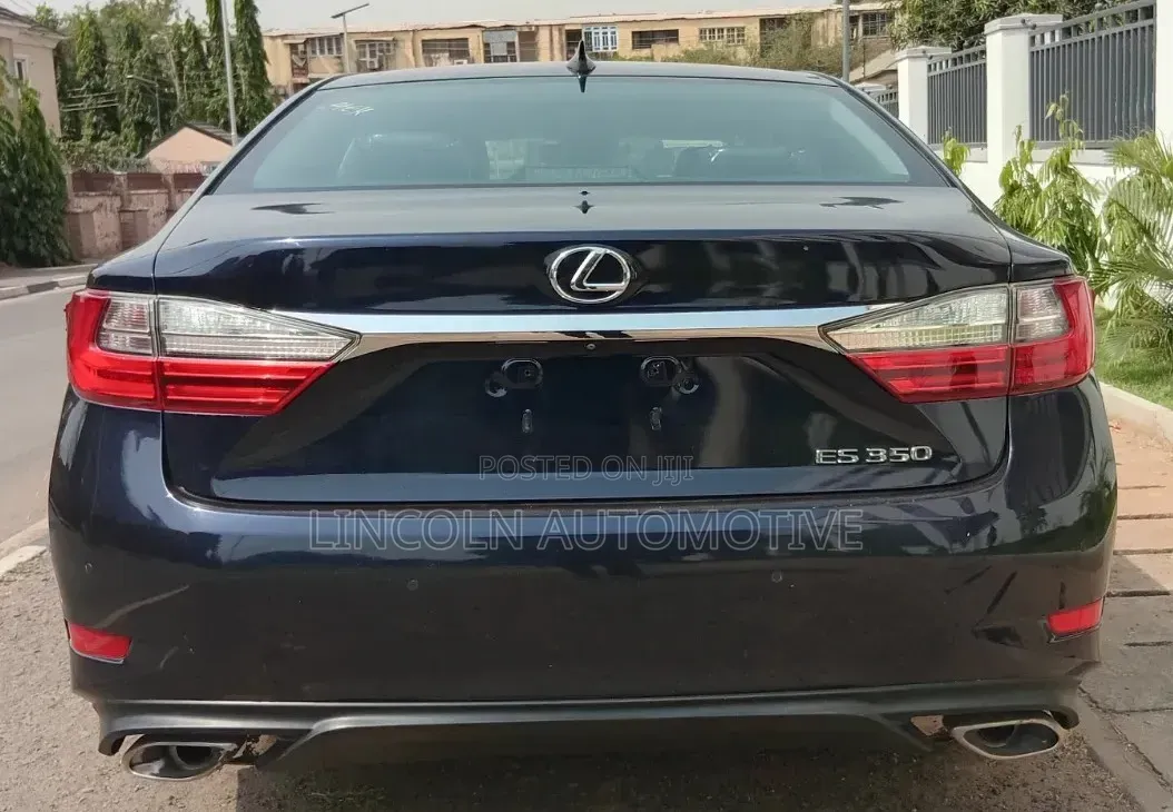 Lexus ES 350 FWD 2018 Blue