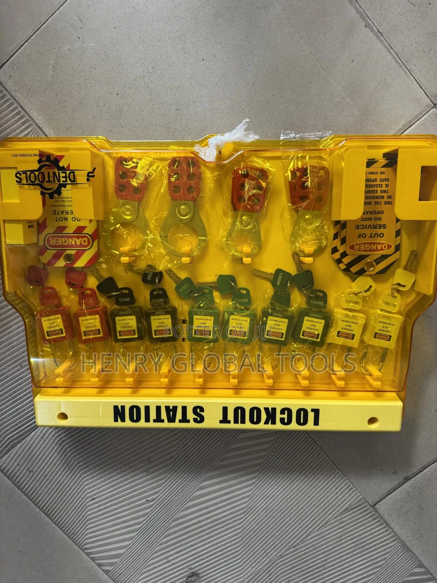 🔒 LOTO Lockout Station – Complete Lockout/Tagout Kit