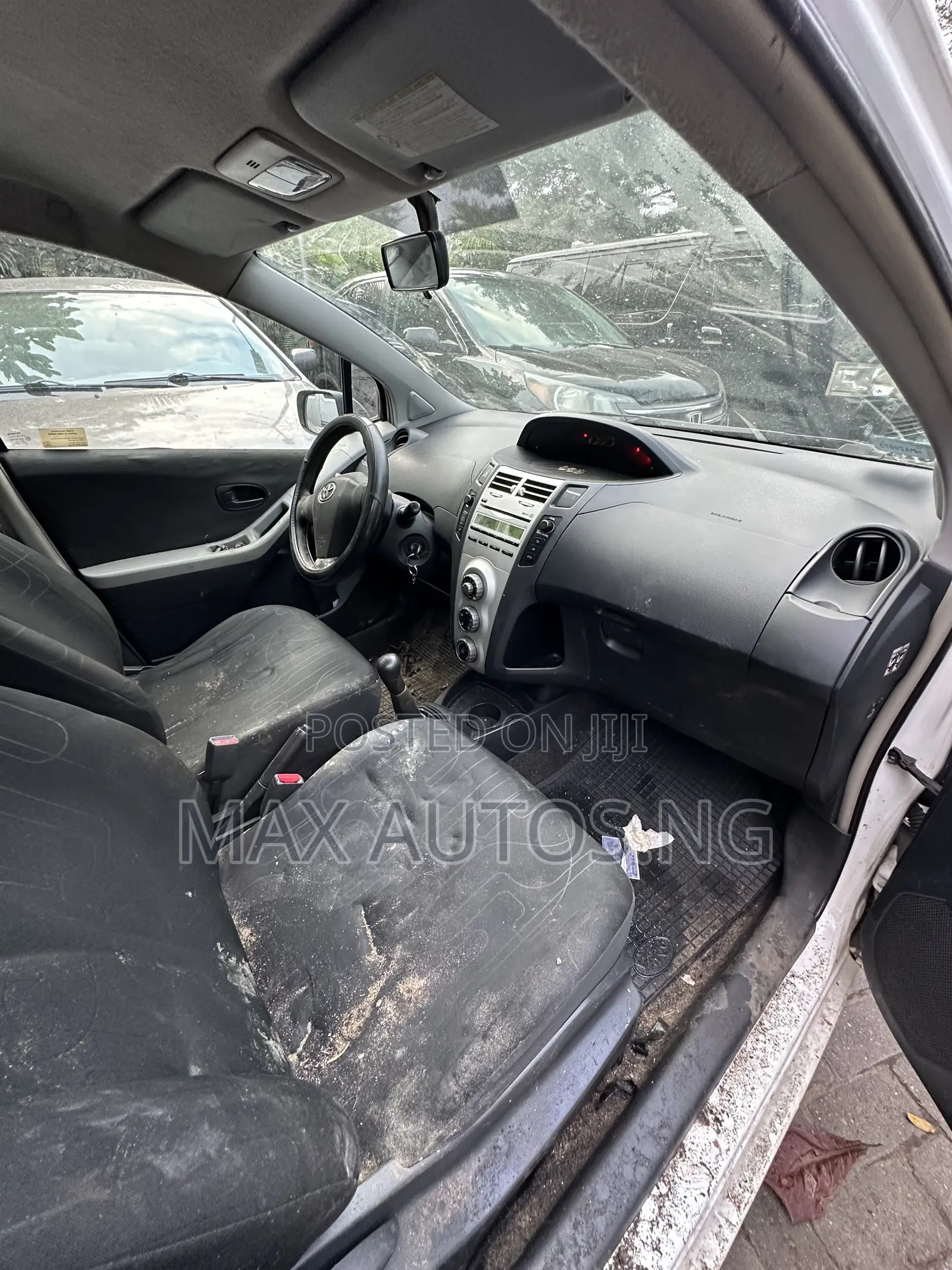 Toyota Yaris 1.4 2002 White
