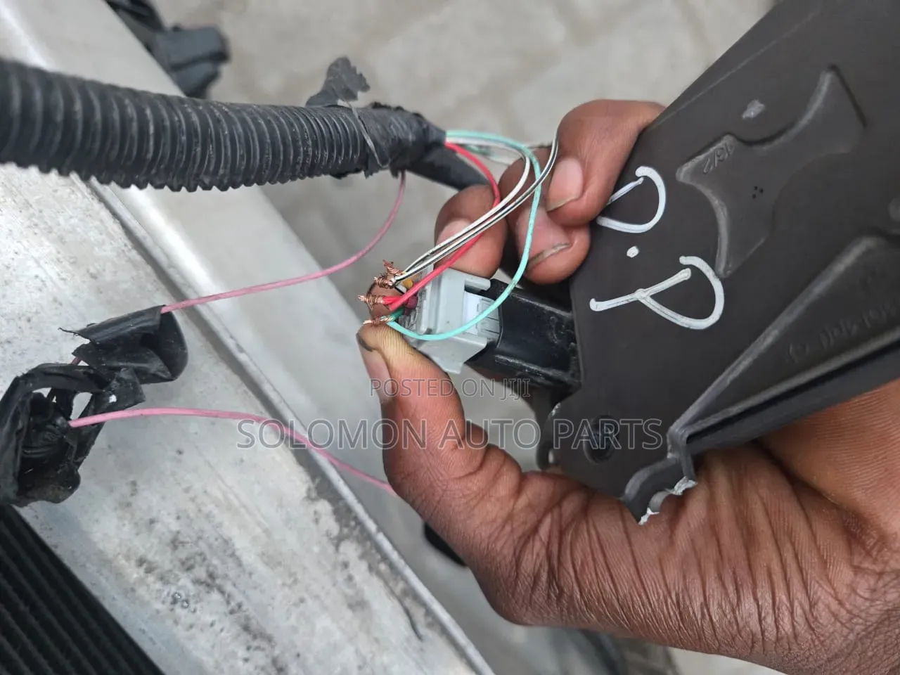 Redar or Sensor Socket for Lexus and Toyota Vehicles