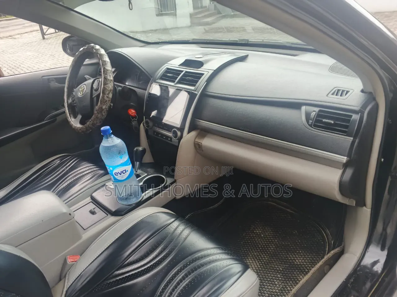 Toyota Camry SE 4dr Sedan (2.5L 4cyl 6A) 2013 Black